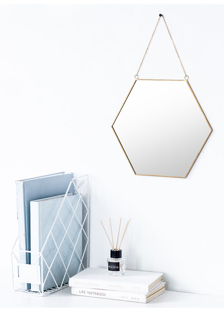 Miroir losange avec chaine