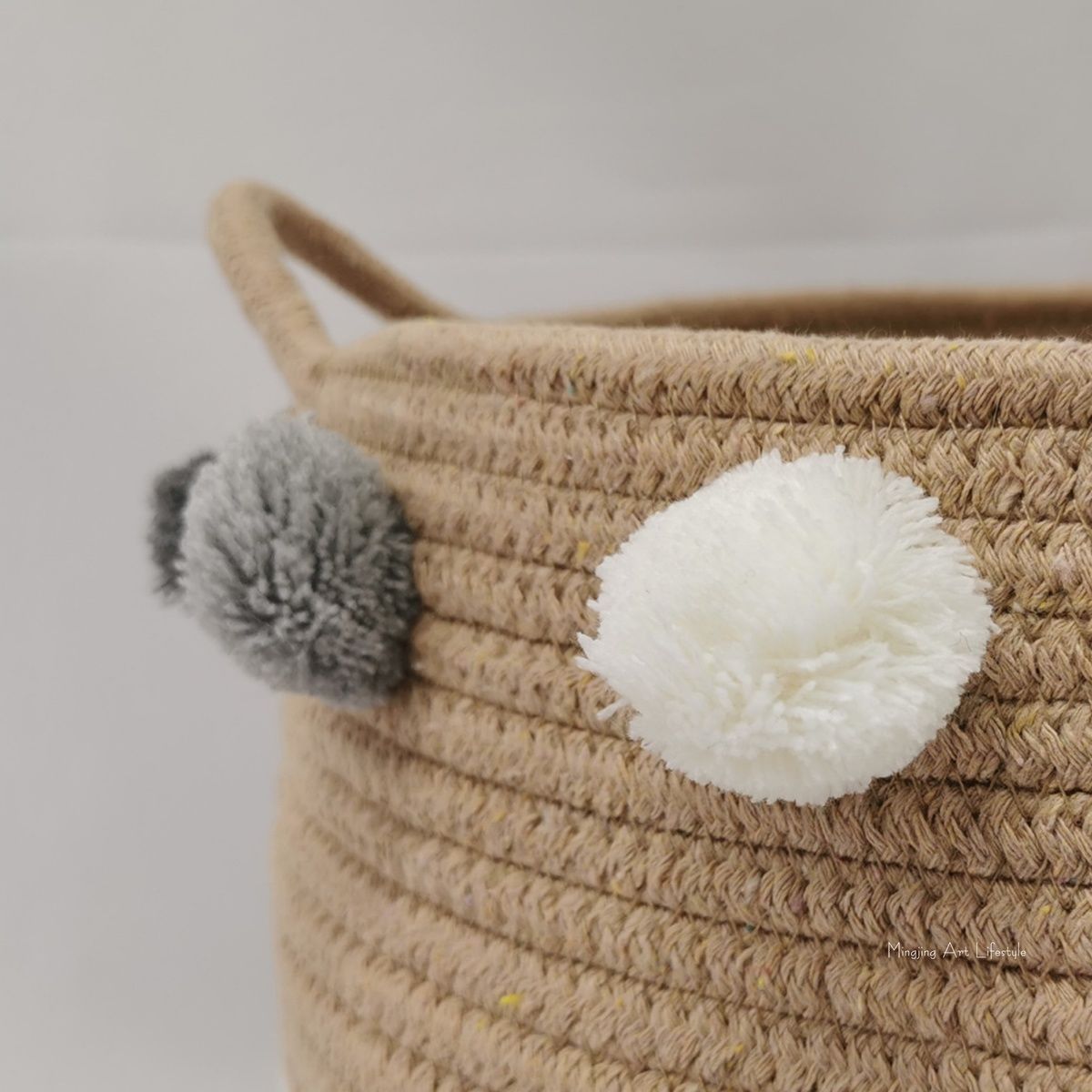 Panier de rangement à pompons